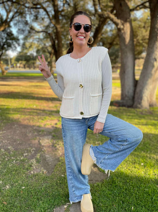 Meet In The Middle Sweater Vest in Two Colors