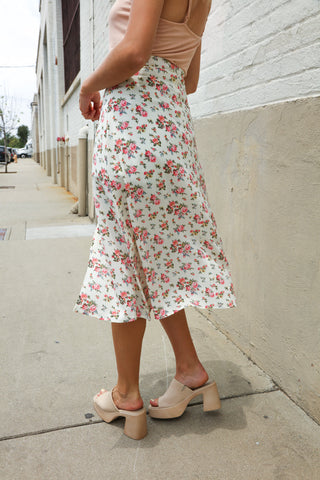 Put Together Ivory Front Slit Floral Print Lined Midi Skirt