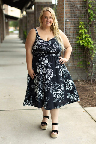 IN STOCK Cassidy Midi Dress - Black and White Floral