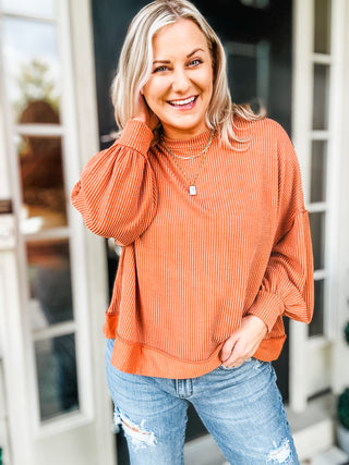 Weekend Ready Rust Mineral Wash Rib Pullover Top