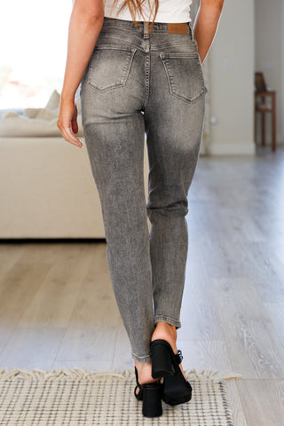 Judy Blue Wallflower High Rise Stone Wash Slim Jeans in Gray