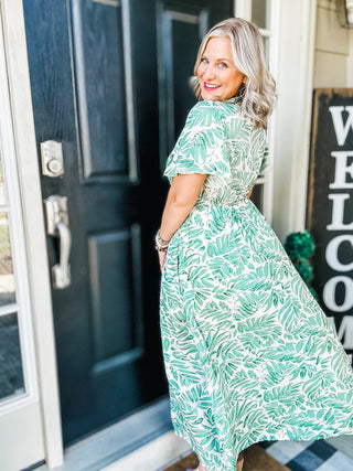 Island Breeze Short Sleeve Dress