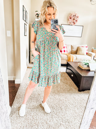 Can't Fight the Feeling Floral Dress in Green II