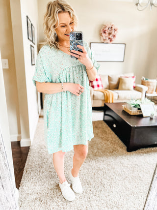 Rodeo Lights Dolman Sleeve Dress in Mint Floral II