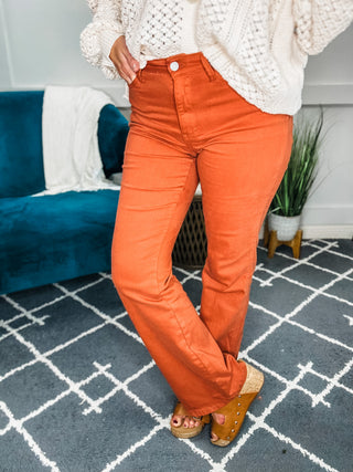 Judy Blue Mid Rise Slim Bootcut Jeans in Terracotta