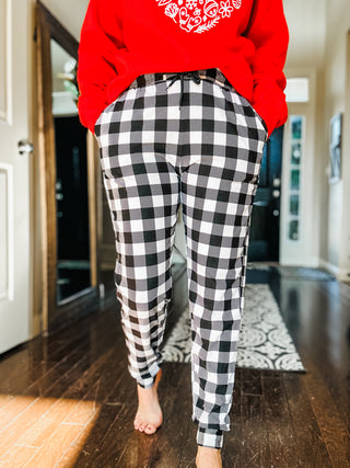 Your New Favorite Joggers in Black and White Check