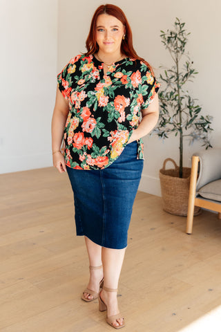 Lizzy Cap Sleeve Top in Black Garden Floral II