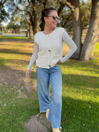 Meet In The Middle Sweater Vest in Two Colors