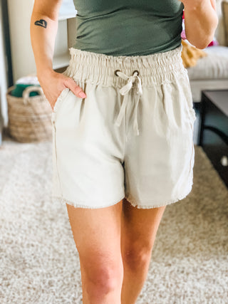 Zenana Linen Frayed Hem Drawstring Shorts With Pockets