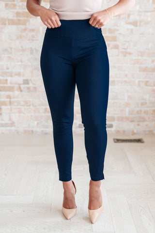 Magic Skinny Pants in Navy II