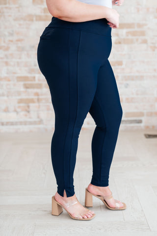 Magic Skinny Pants in Navy II