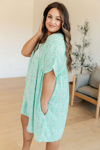 Rodeo Lights Dolman Sleeve Dress in Mint Floral II